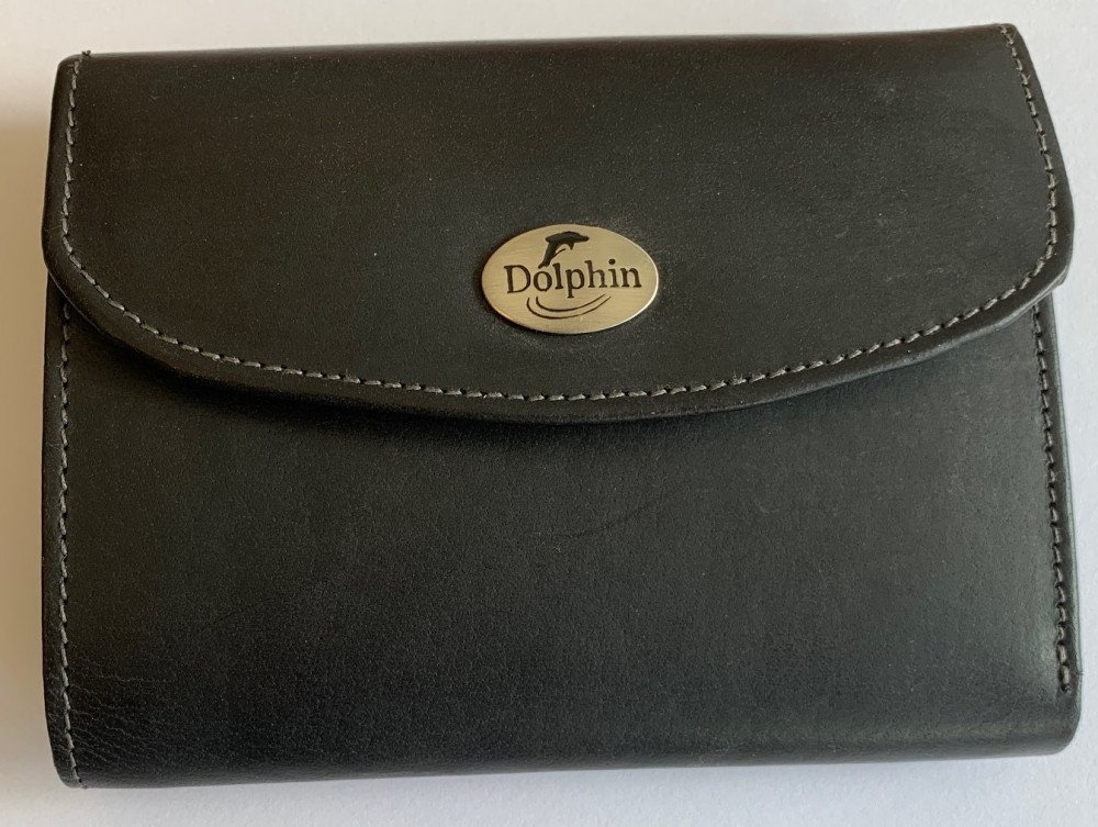 Dolphin pung model 9034